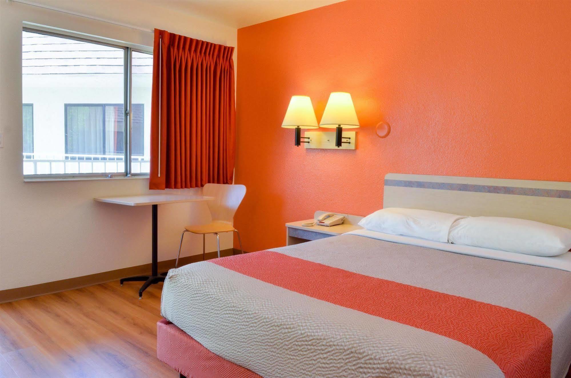 Motel 6-Santa Nella, Ca - Los Banos - Interstate 5 Экстерьер фото